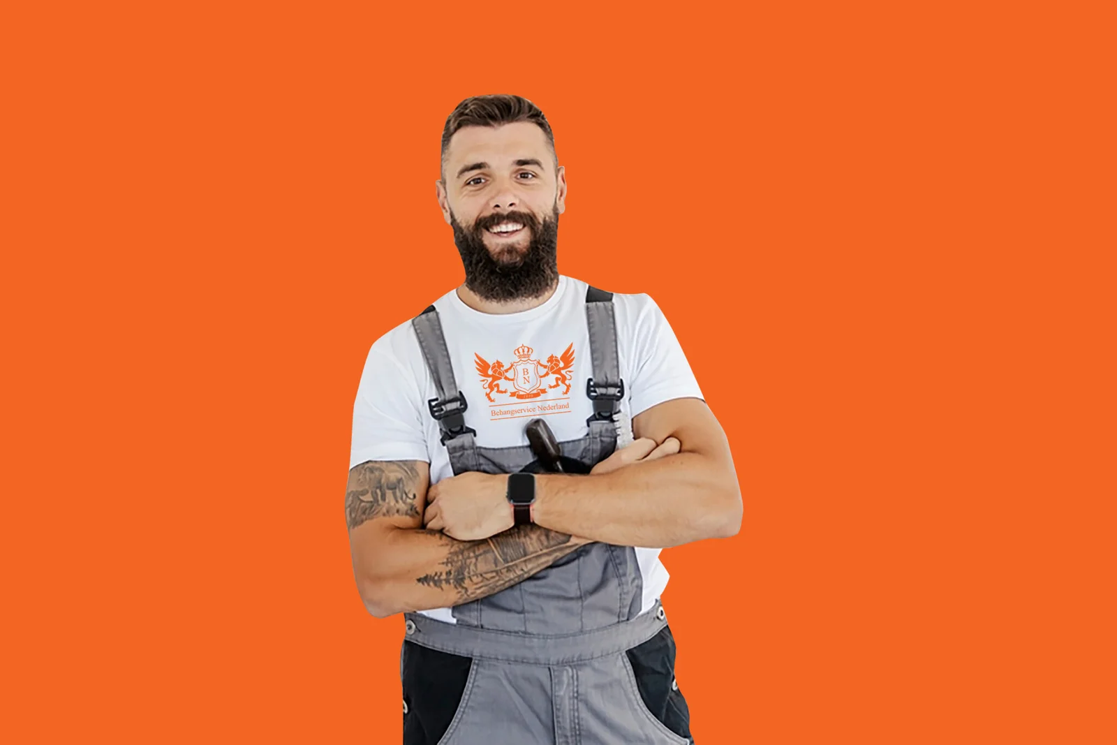 Dit is Jan onze schilder in Almere die bekend staat om zijn strakke werk. Hij is een latex spuiter die gespecialiseerd in plafonds.